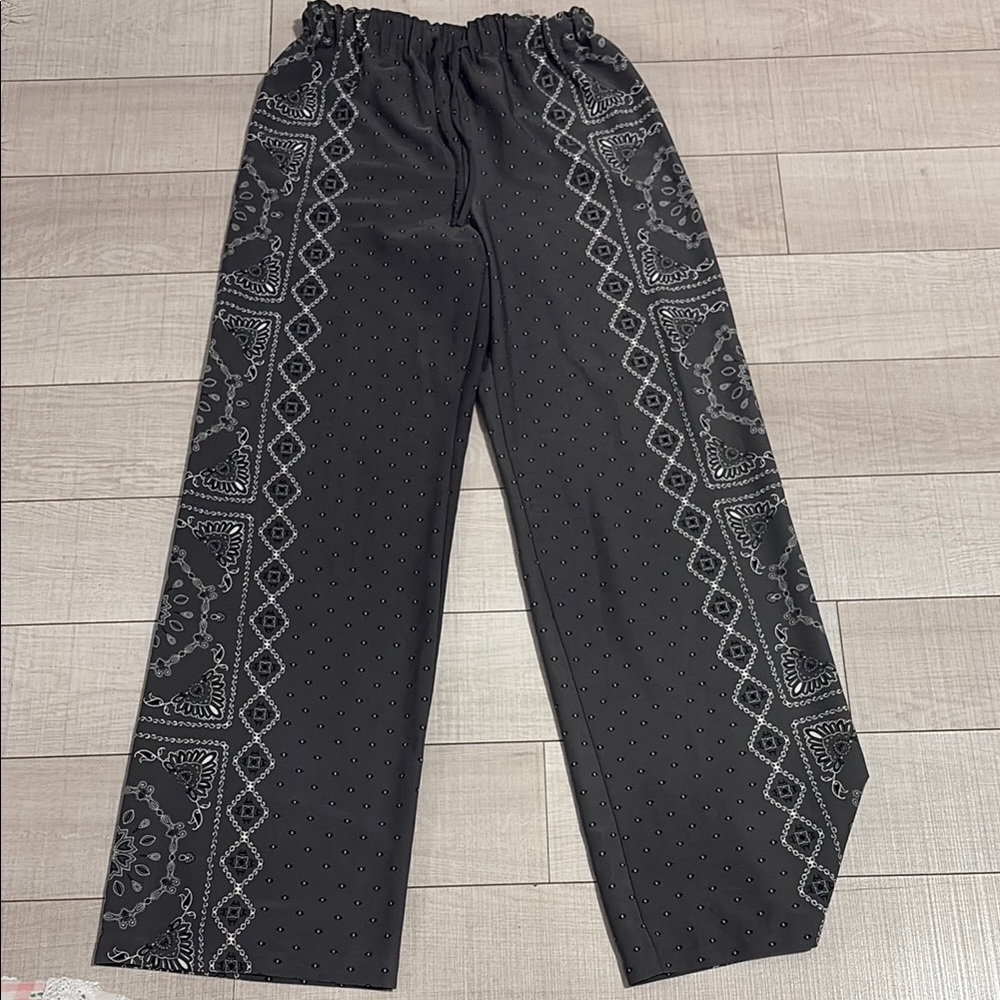 Dynamite Black and Gray Wide Leg Pants